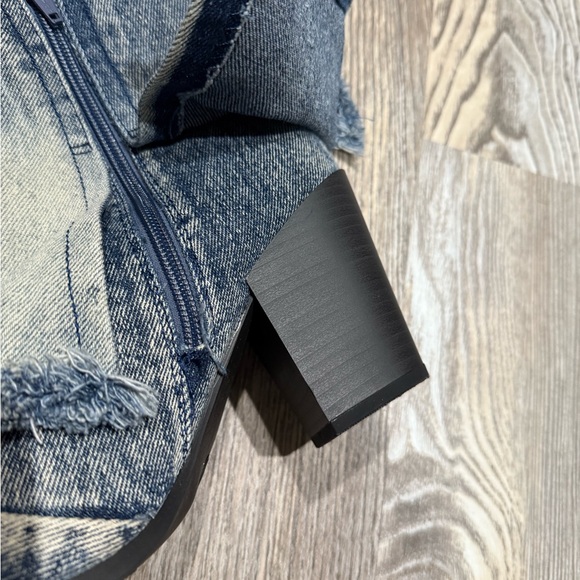 Target Wild Fable Blue Denim Jean Western Cowboy Zipper Fringe Boots Size 8 - Picture 9 of 9